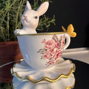 Spring Easter Bunny Teacup Figurine Floral Tabletop Decor NWT